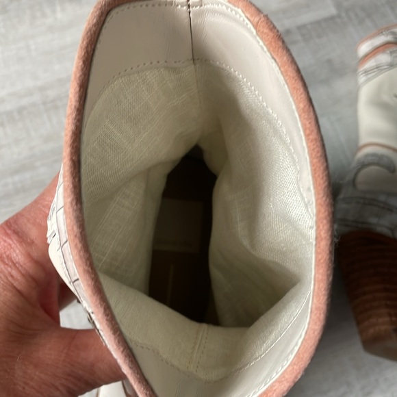 Cowboy boots - Picture 7 of 10